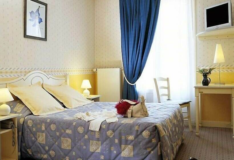 Номер Стандарт, Le Cheval Blanc