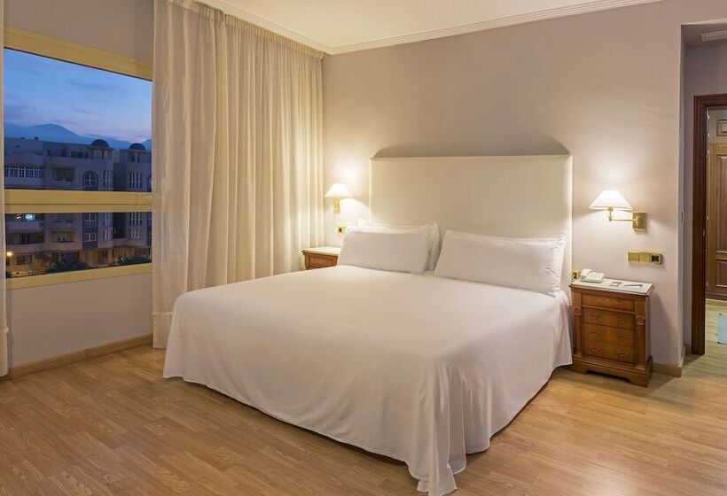 Люкс, Melilla Puerto, Affiliated by Meliá