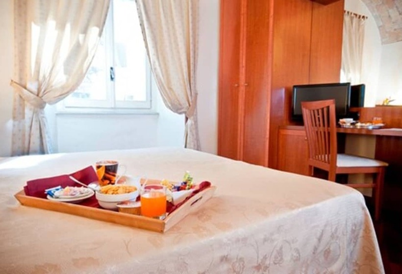 Habitación Estándar, Priscilla
