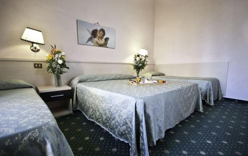 Habitación Cuádruple Estándar, Priscilla