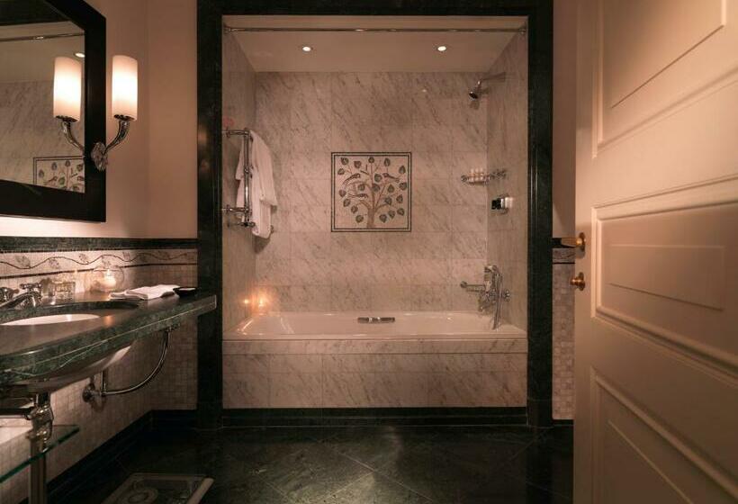 高级大房间, Rocco Forte Hotel De Russie