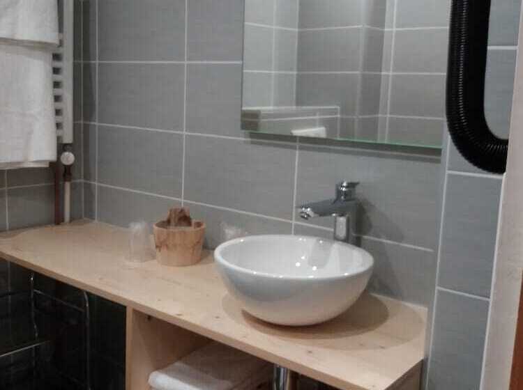 Номер Стандарт, Hôtel Les Airelles