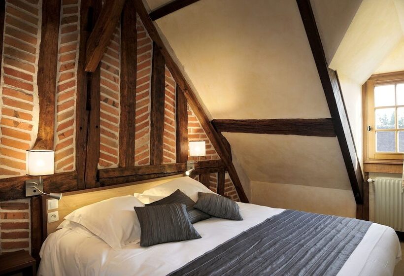 Номер Стандарт, Logis Auberge A La Tete De Lard