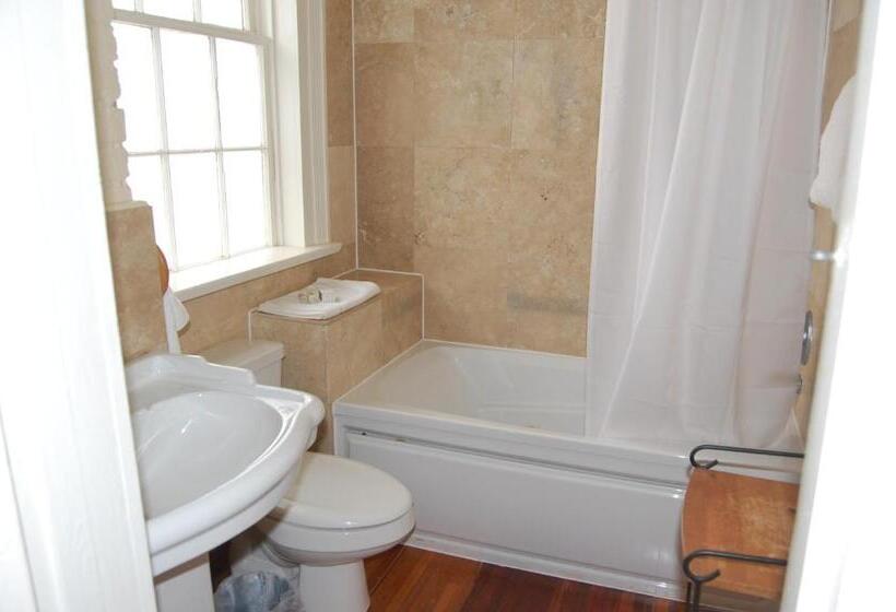 Quarto Estandar, Elysian Fields Inn