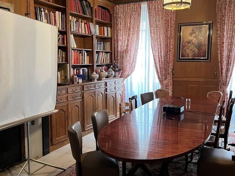 Номер Стандарт, Logis Hotel   Le Relais Saint Vincent