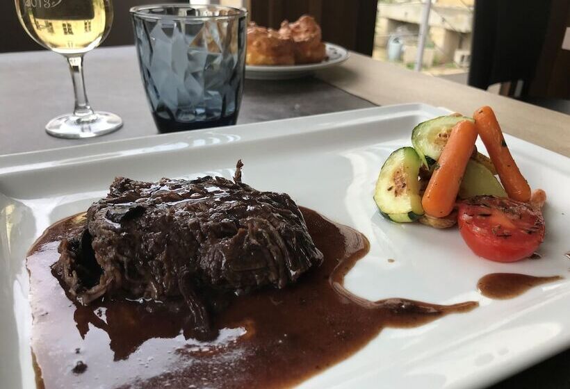 Номер Superior, Logis Hotel   Le Relais Saint Vincent