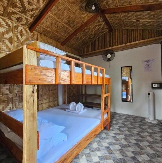 Номер Economy, Big Bamboo Beach Resort Sipalay
