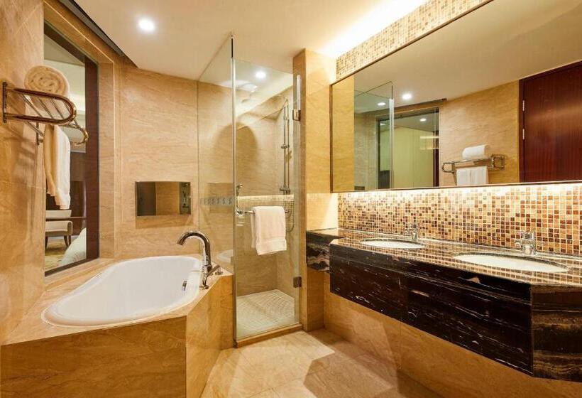 带山景的复式房间, Four Points By Sheraton Liupanshui