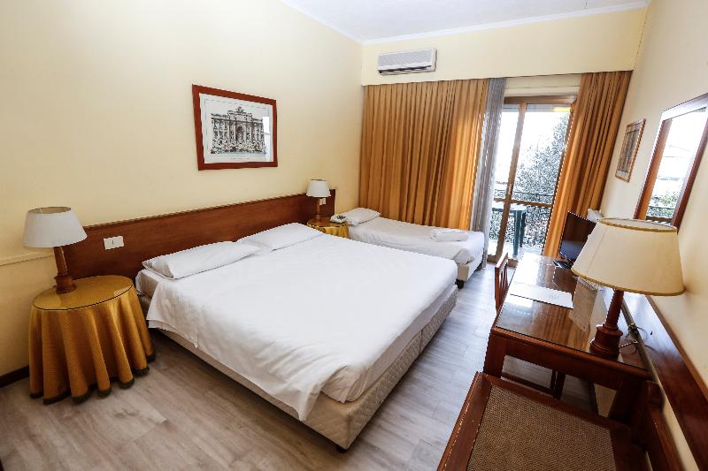 带大床的标准间, Holiday Inn Express Guizhou Qinglong, An Ihg