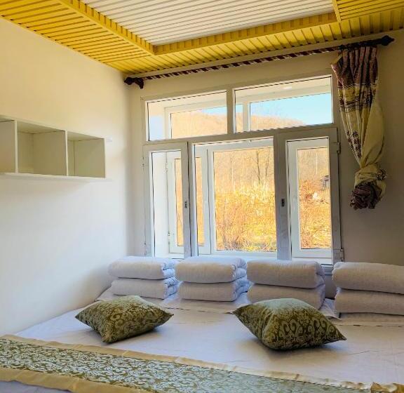 Четырехместный Номер Стандарт, Xiaoguo Travellers  Home