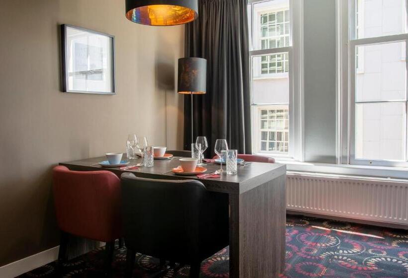 Standard Studio, Eden Studios And Apartments