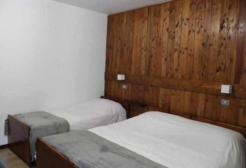 스탠다드 트리플 룸, Chalet Bellevue