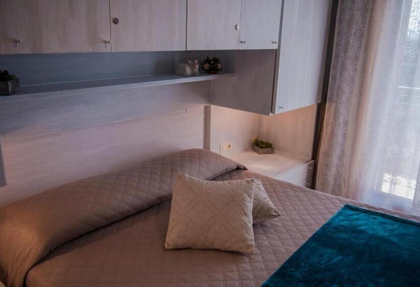 اتاق استاندارد, B&b La Chicca Di Francesca