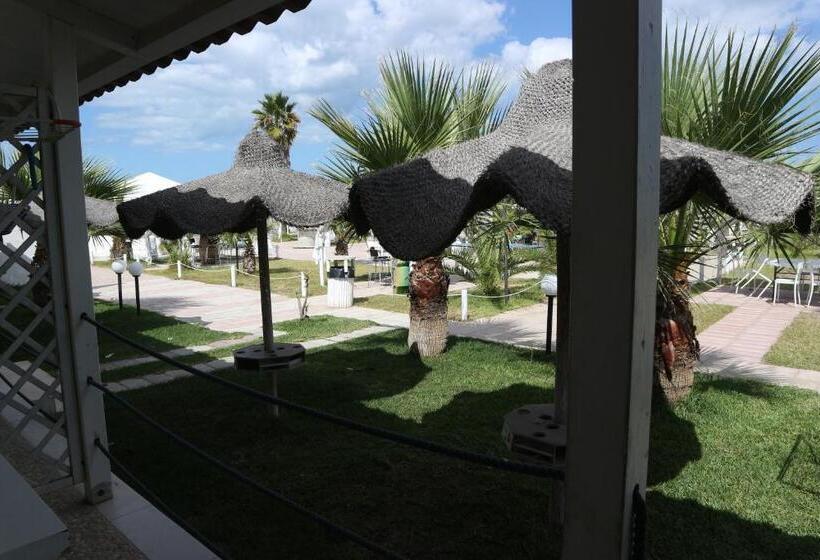 اتاق استاندارد چهار تخته با چشم‌انداز دریا, Torquemada Beach Club