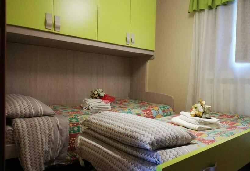 اتاق استاندارد با سرویس بهداشتی مشترک, B&b Villa Venere