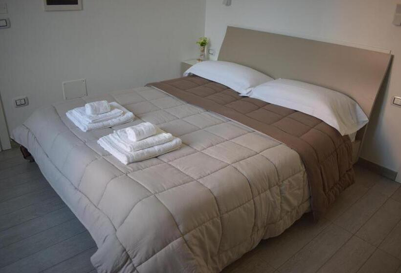 اتاق لوکس یک تخته, Il Borgo