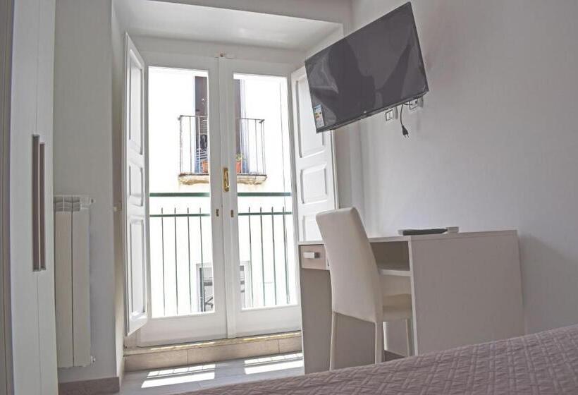 اتاق استاندارد, Il Borgo