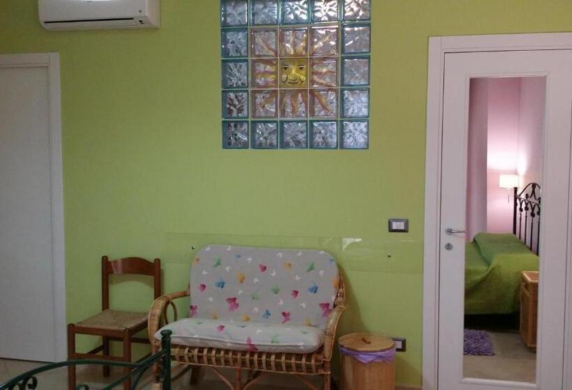 Номер Стандарт Вид на Море с Балконом, B&b Sunshine