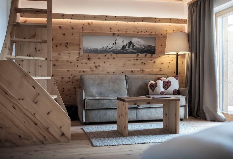 Полулюкс с Видом, Dolomites Nature Hotel Vigilerhof