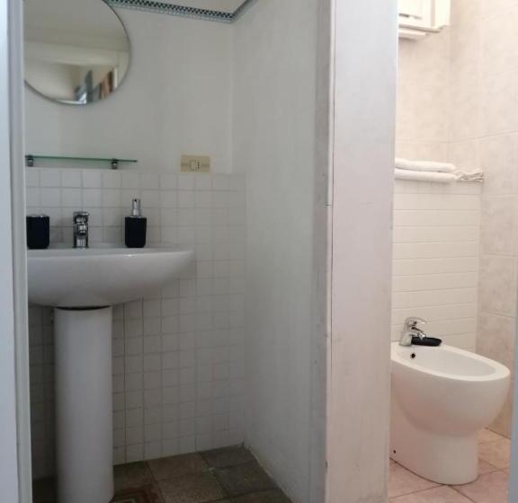Номер Стандарт, Elianthos B&b