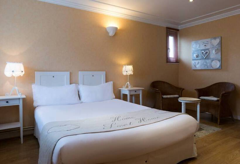 Номер Комфорт, Auberge La Tomette, The Originals Relais