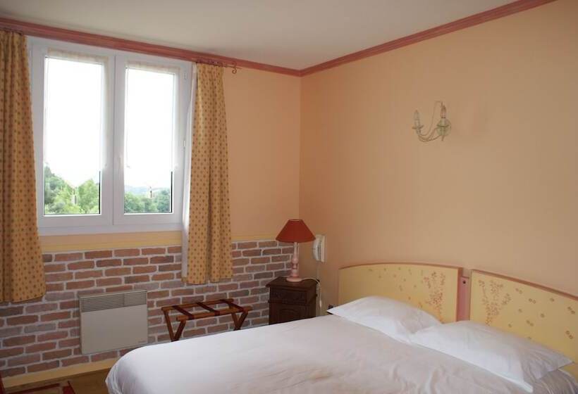 Номер Стандарт, Auberge La Tomette, The Originals Relais