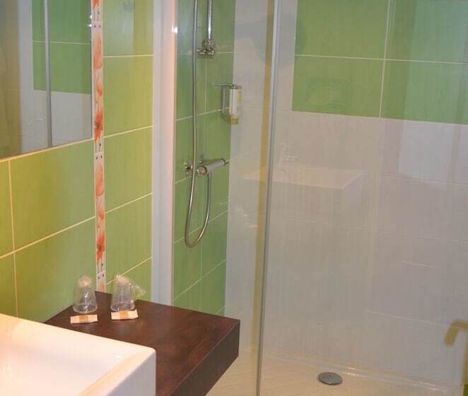 Quarto Comfort, Logis Golfe
