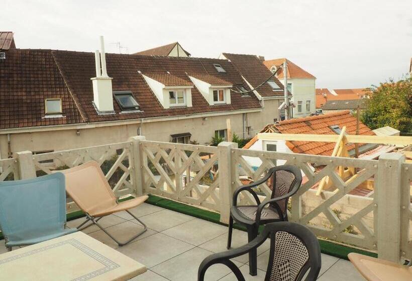 Четырехместный Номер Стандарт с Балконом, Hôtel Le Vivier Wissant   Centre Village   Côte D Opale   Baie De Wissant   2caps