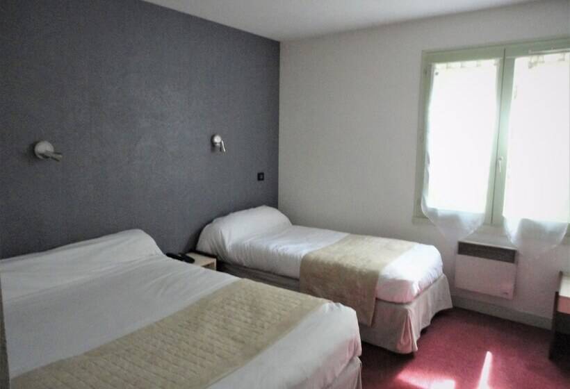 Номер Стандарт Трехместный, La Bonne Auberge