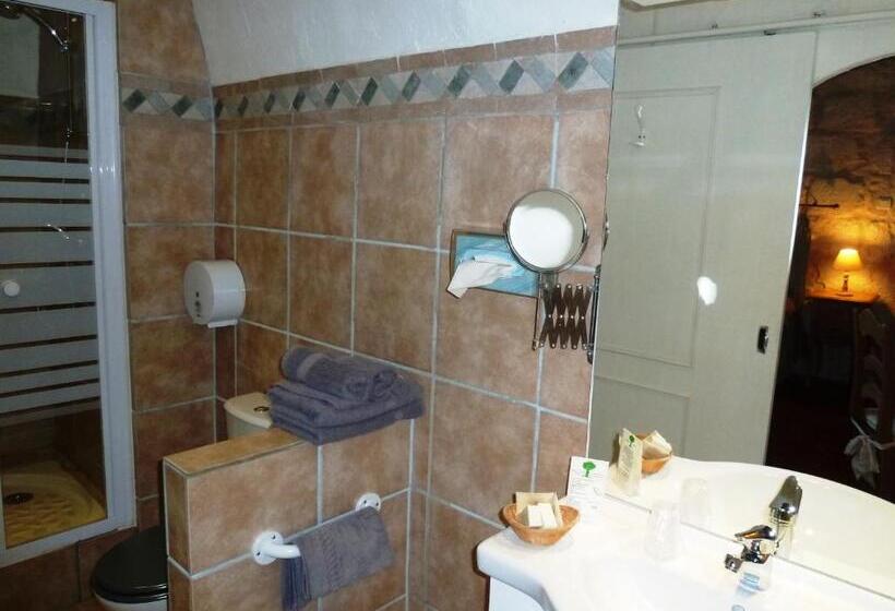 Номер Стандарт, Les Cèdres