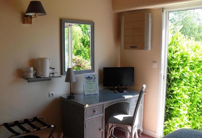 Номер Стандарт, Logis Hôtel Val De Vienne