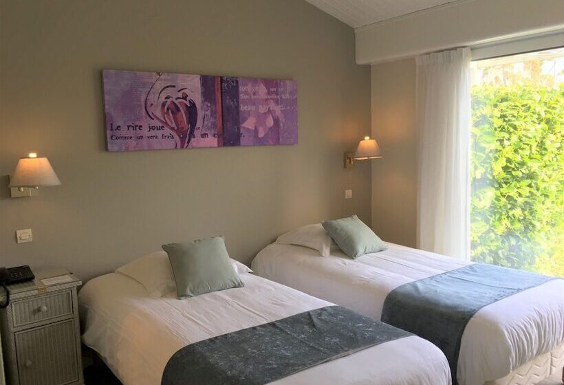 Номер Стандарт, Logis Hôtel Val De Vienne
