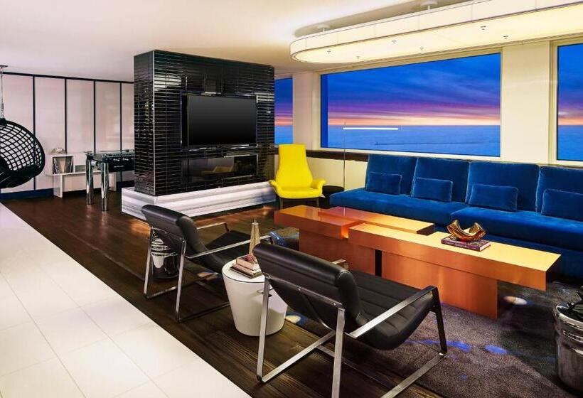 Suite met Kingsize Bed, W Chicago  Lakeshore