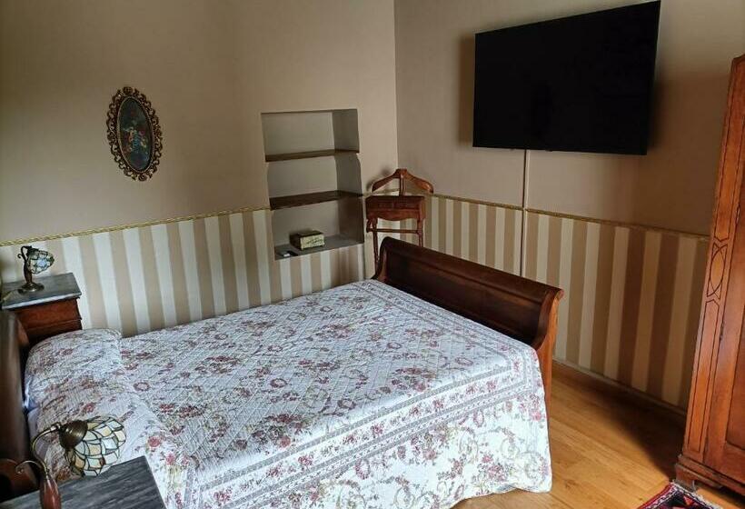 Номер Стандарт, Casa Gavenniae