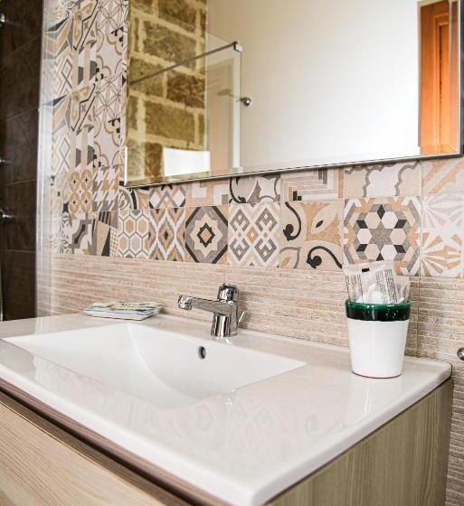 اتاق لوکس, Tenuta Calitre