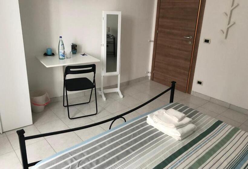 Standard room with outdoor bath, B&b Il Vicoletto