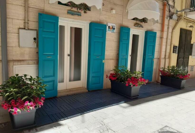 اتاق لوکس, Canzone Del Sole