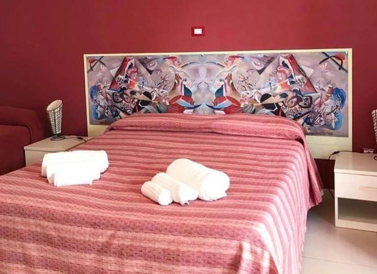 اتاق استاندارد سه نفره, Il Fiore Di San Giovanni B&b