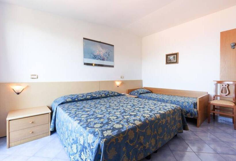 Quarto Triplo Estandar, La Pergoletta