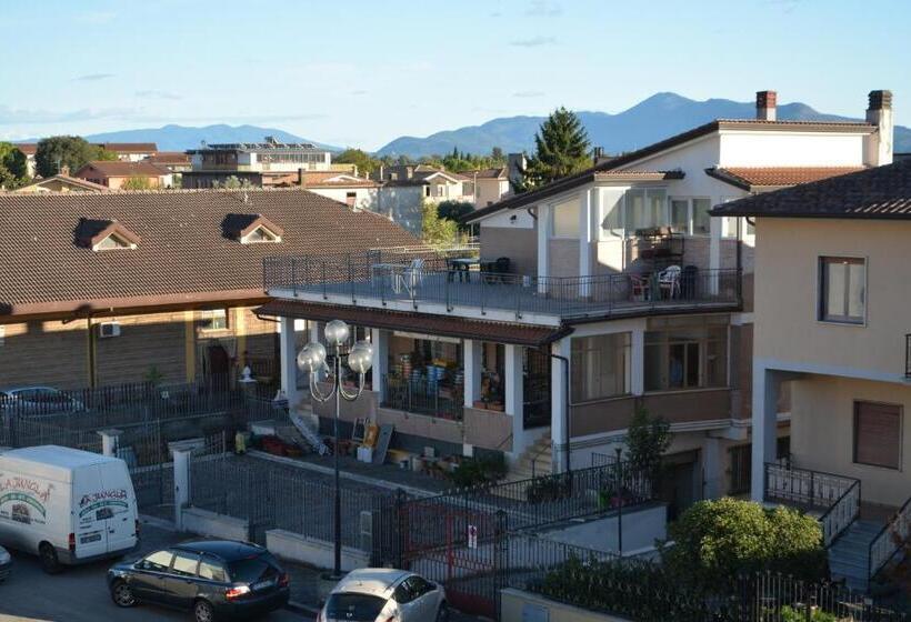 Апартаменты 2 Спальни с Террасой, B&b Aquino In Terrazza