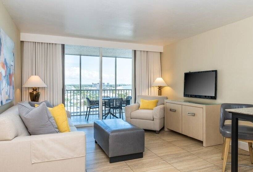 景色の見えるスイートルーム, Diamond Head Beach Resort