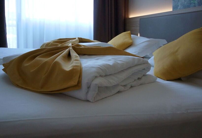 스탠다드 룸, Ambassador Suite