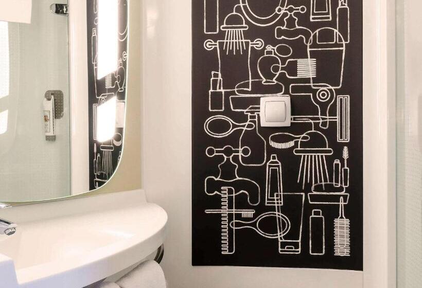 Номер Стандарт, Ibis Amsterdam City West