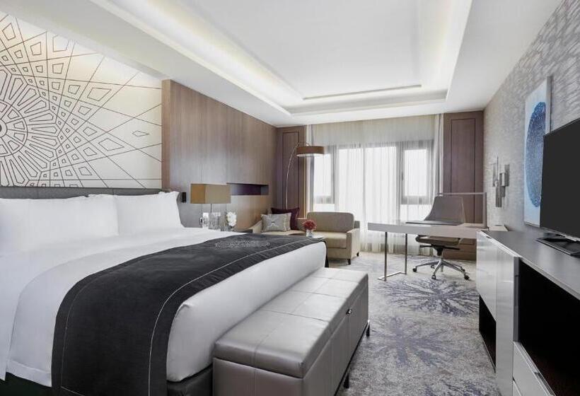 Habitación Club Cama King, Intercontinental Doha Beach & Spa, An Ihg