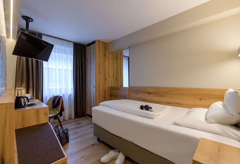 Номер Стандарт, Mercure Hotel München Altstadt