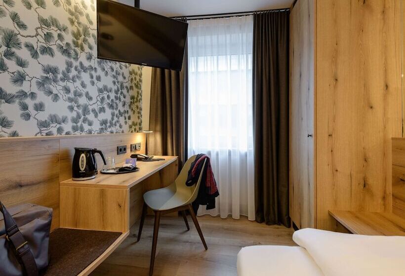 Номер Стандарт, Mercure Hotel München Altstadt