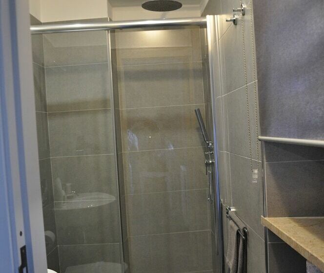 Quarto Triplo Estandar, B&b Albornoz