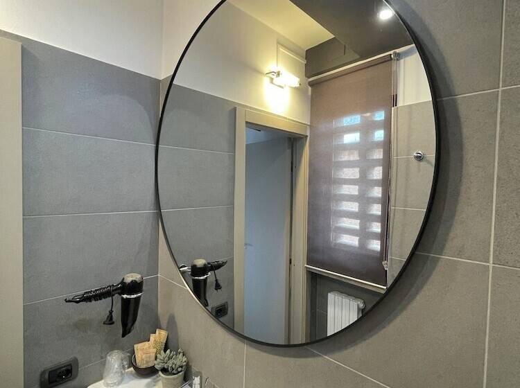 اتاق استاندارد سه نفره, B&b Albornoz