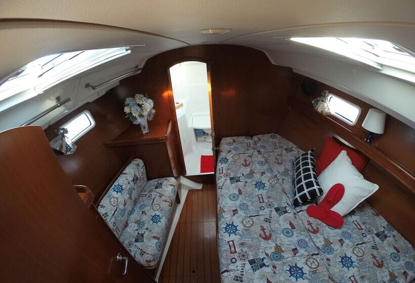 سوئیت دلوکس 3 خوابه, Yacht Suite   Marina Di Grosseto