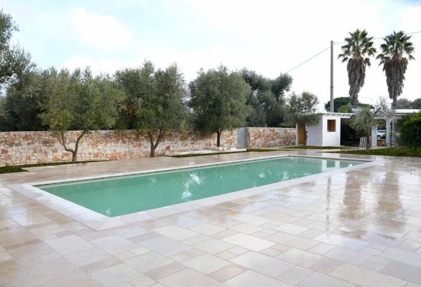 اتاق کلاسیک چهارنفره, Masseria Fragnale